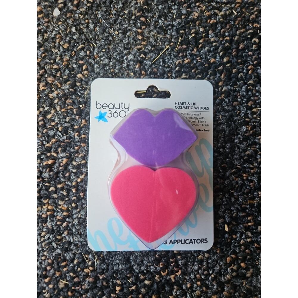 CVS Beauty 360 Heart & Lip Cosmetic Wedges Makeup Tools Latex Free 3 Applicators